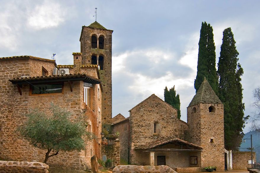 Sant Pere de Llorà ( IX-XI-XVII)